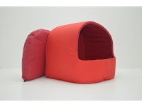 Будка для котів і собак Економ червона №0 305х270х270 мм Будка для котів і собак Економ червона №0 305х270х270 мм